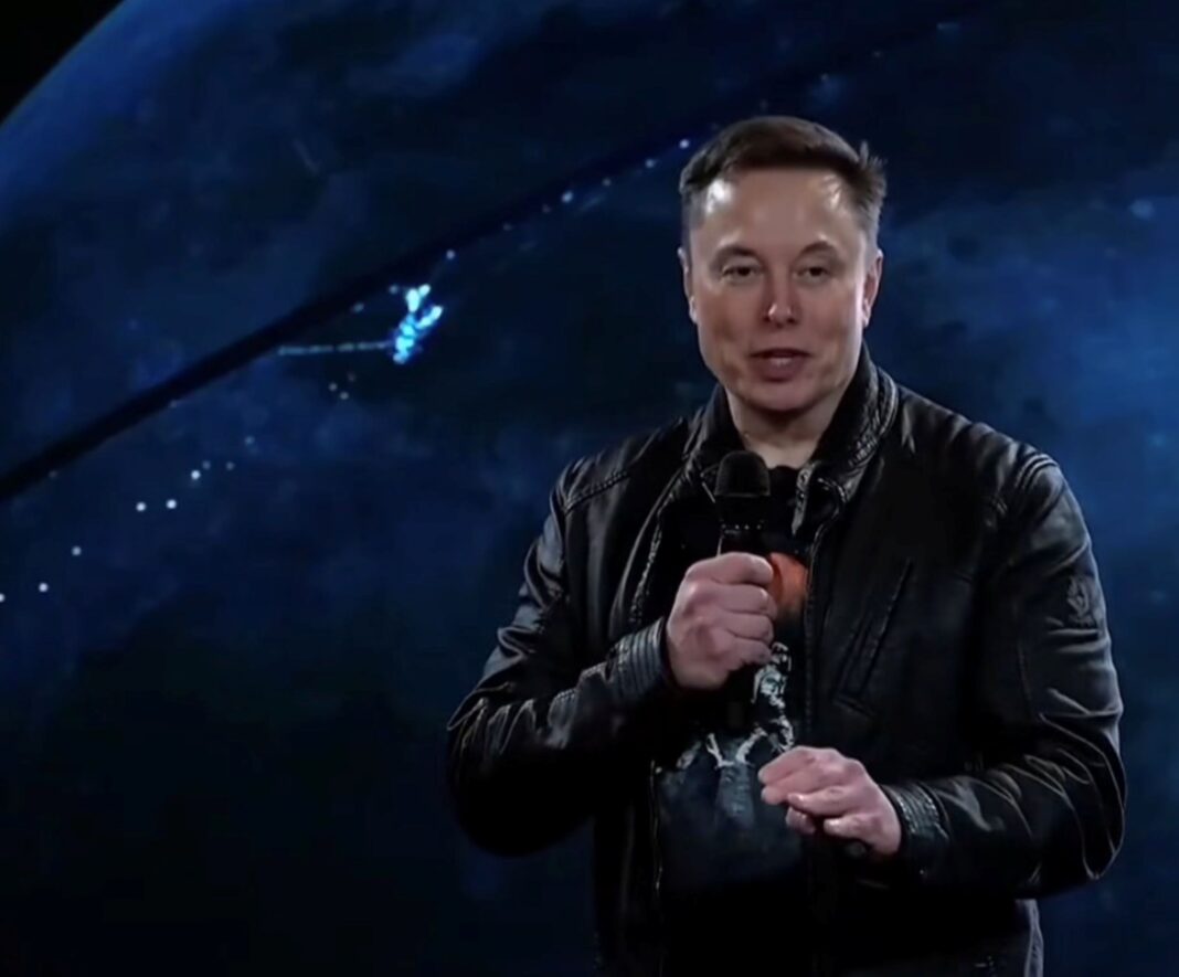 Elon Musk, vers l’infini et au-delà. Elon Musk, vers l’infini et au-delà.