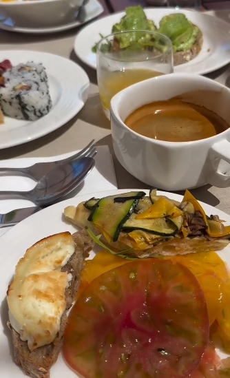 Hôtel Corsica : un brunch « so british » Hôtel Corsica : un brunch « so british »